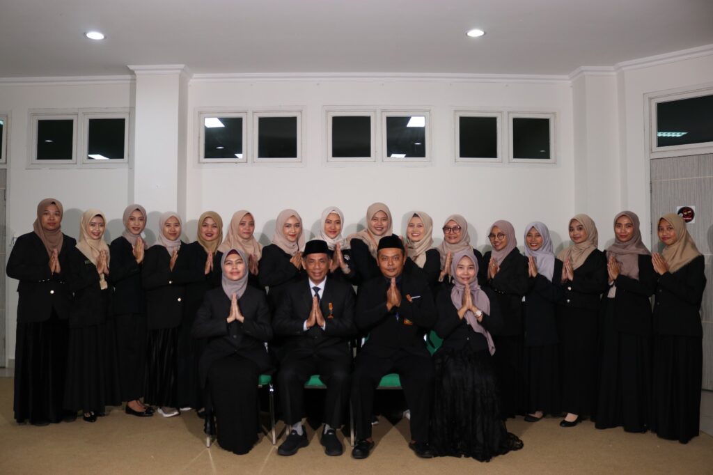 Pimpinan, dosen, dan tendik Prodi Gizi FPK UIN Walisongo