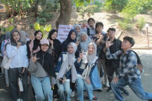 Kenali Beragam Peluang Beasiswa melalui Stand Beasiswa HMJ Gizi UIN Walisongo